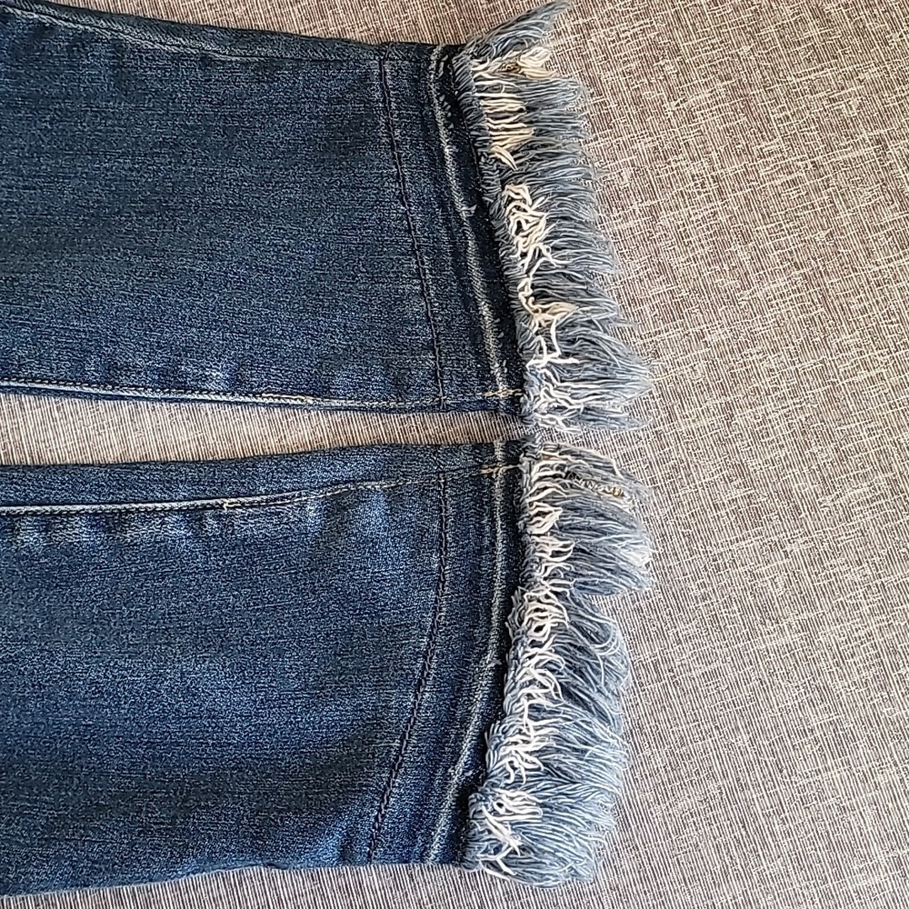 KanCan Jeans Distressed Fray Hem Ankle Size 13/30 Blue 144635 - Picture 10 of 11